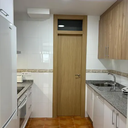 Appartement Alesamar B *